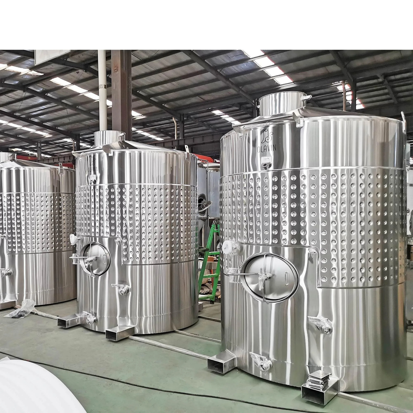Commercial Stainless Steel Wine Storage Tanks - 2000L/3000L/5000L Fermenters