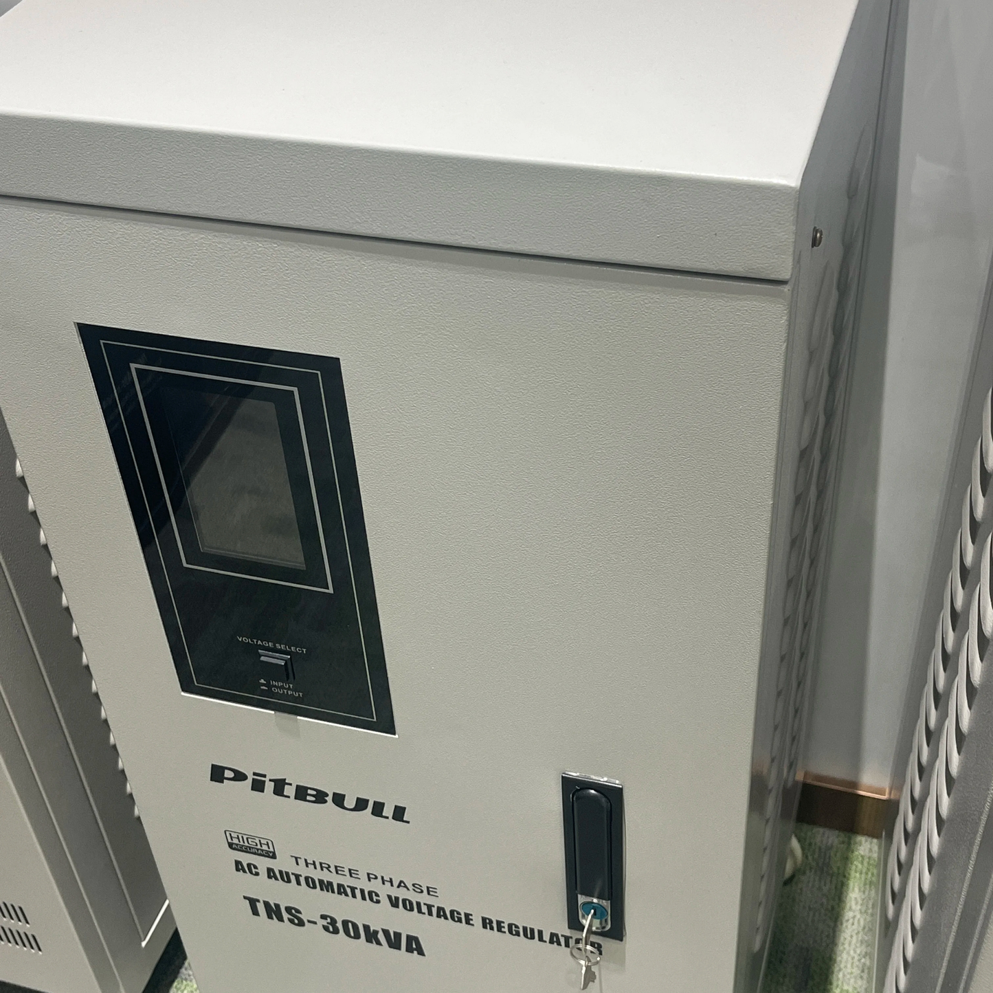 Professional 30KVA Three-Phase Voltage Stabilizer - Pitbull Hinorms TNS Series